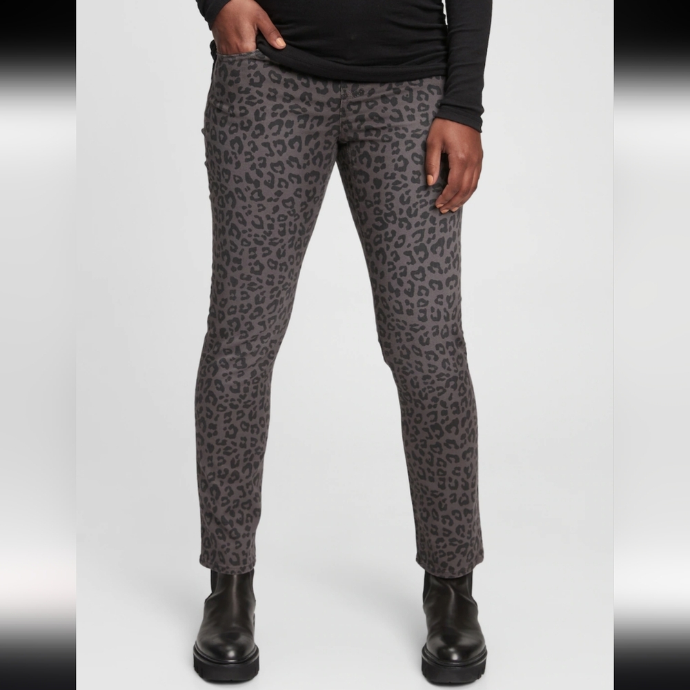 GAP | Women's Blk/Grey Leopard Print Maternity Full Panel Vintage Slim J…